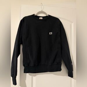 Champion Black Crewneck Sweater